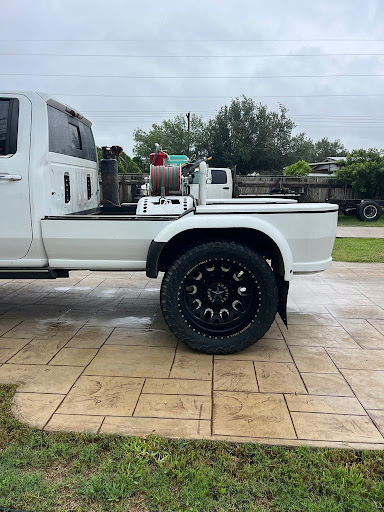 Cuernos Custom Welding Bed