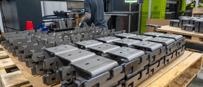 Fabricantes de Ángulos Rectos – Expertos en Corte y Doblado de Acero | Right Angle Fabricators