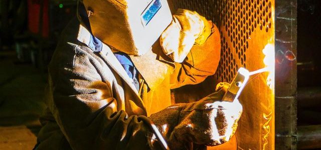 Foto de soldador portátil Tucson AZ – Herramienta de soldadura profesional