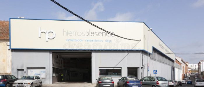 Plascencia Iron Works – Imágenes de Artesanía de Hierro y Estructuras Metálicas