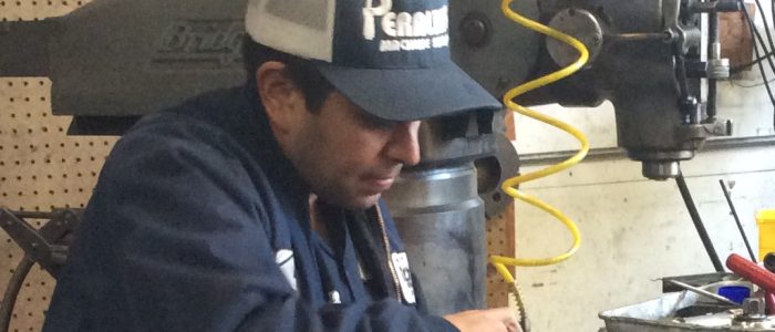 Taller de Mecanizado D’ PERALTA – Máquinas CNC, Fabricación de Piezas Metálicas y Soluciones Industriales