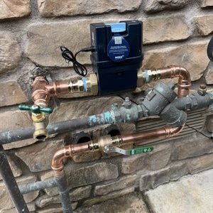 CJ Plumbing: Hidrojetting de plomería para desobstrucción de tuberías – Servicio rápido y eficaz