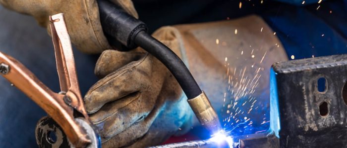 MG Welding: Técnicas de Soldadura de Acero y Aluminio – Equipo Profesional y Guía Visual